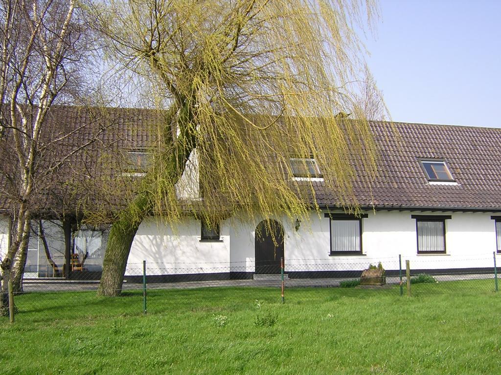 The Cosy Hill Pensionat Poperinge Exteriör bild